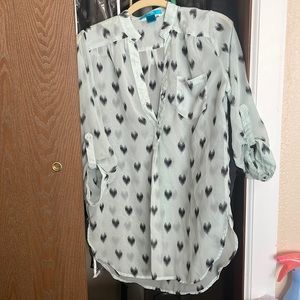 Buttons sheer heart blouse